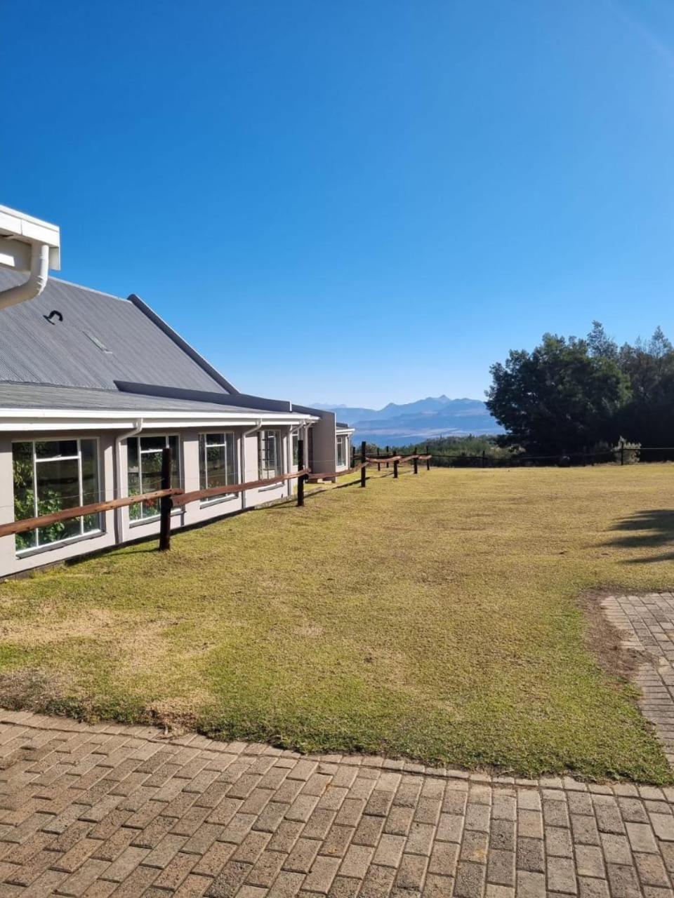 Affittacamere Drakensberg Mountain Retreat Bergville Esterno foto